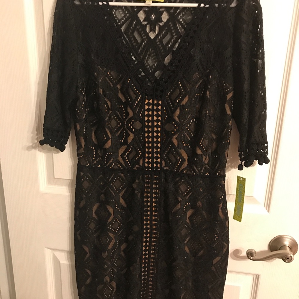 NWT Gianni Bini black lace/nude cocktail dress